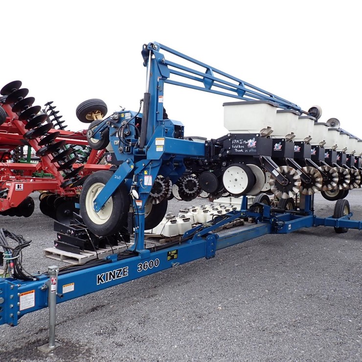 KINZE 3600