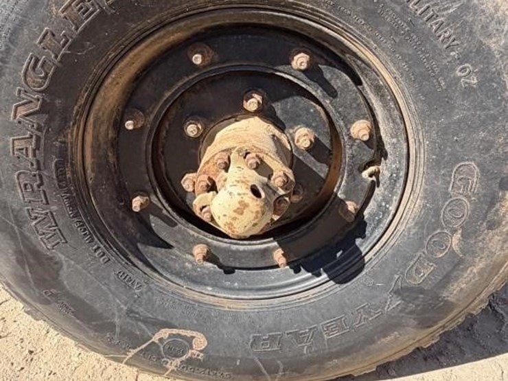 1968-chevrolet-350-image-27