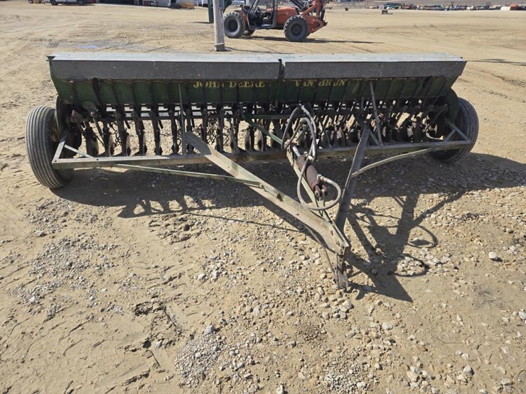 john-deere-14-image-2