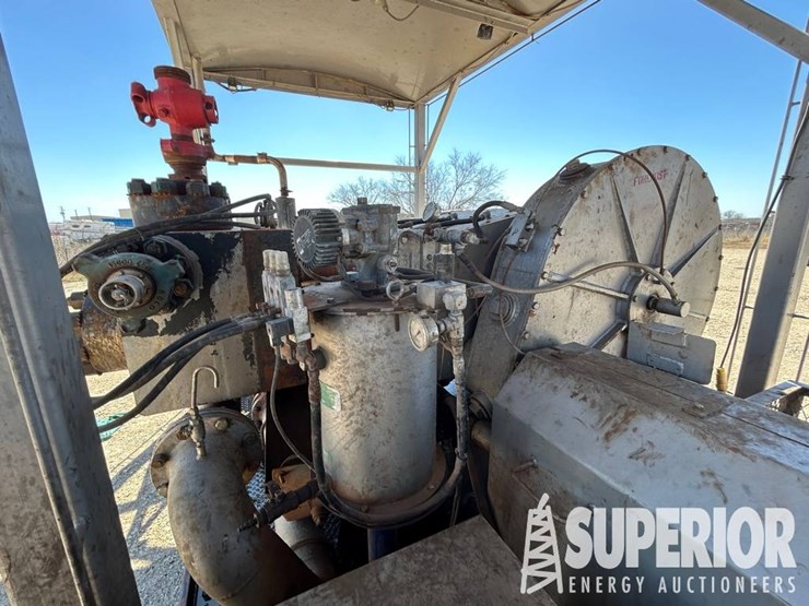 caterpillar-c32-image-12