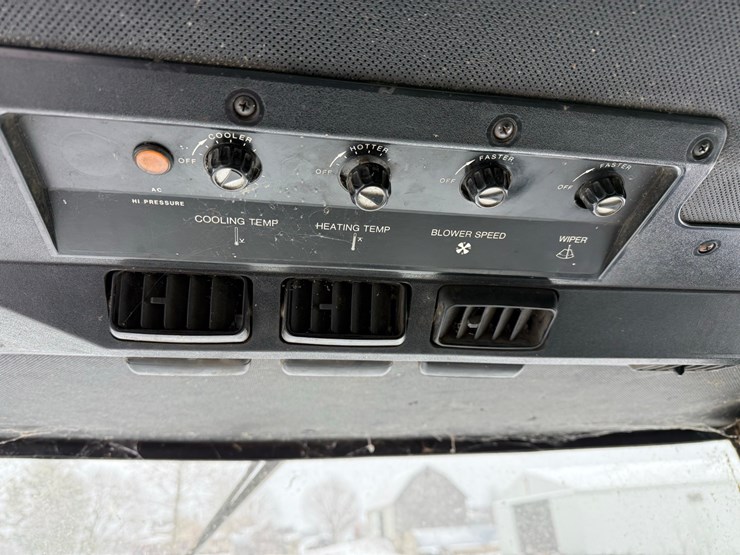 john-deere-7720-image-27