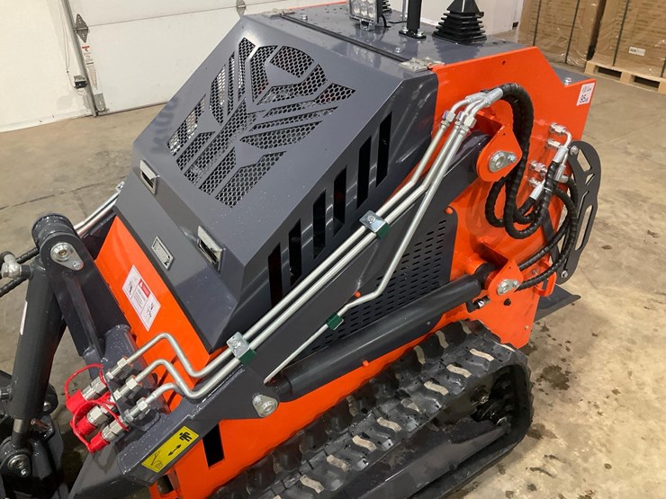 #1005-•-tpm,-t460-mini-skid-steer-loader-image-10