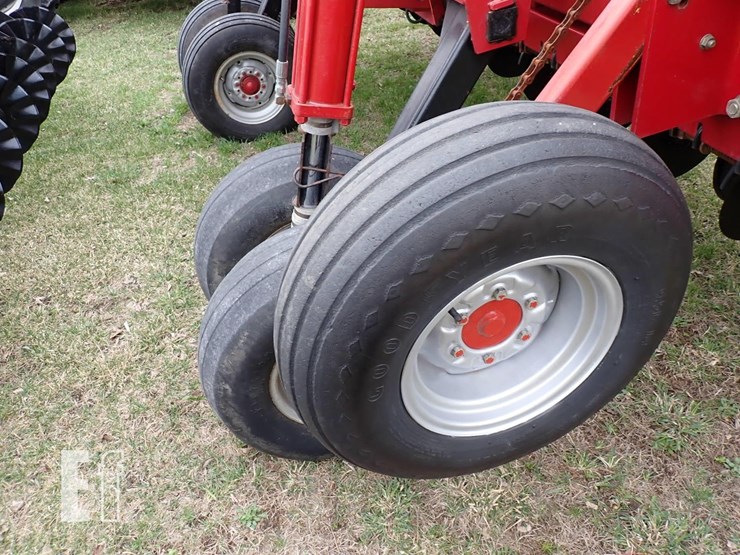 case-ih-5400-image-11