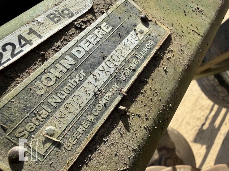 1985-john-deere-712-image-9