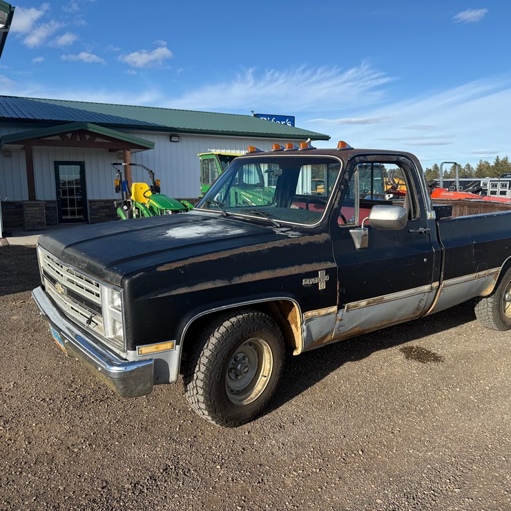 1985 CHEVROLET C10
