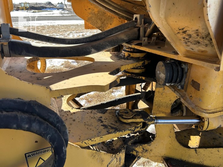 1997-volvo-l90c-image-16