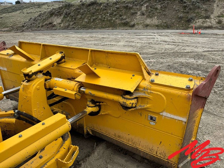 2021-komatsu-71exi-dozer-image-16