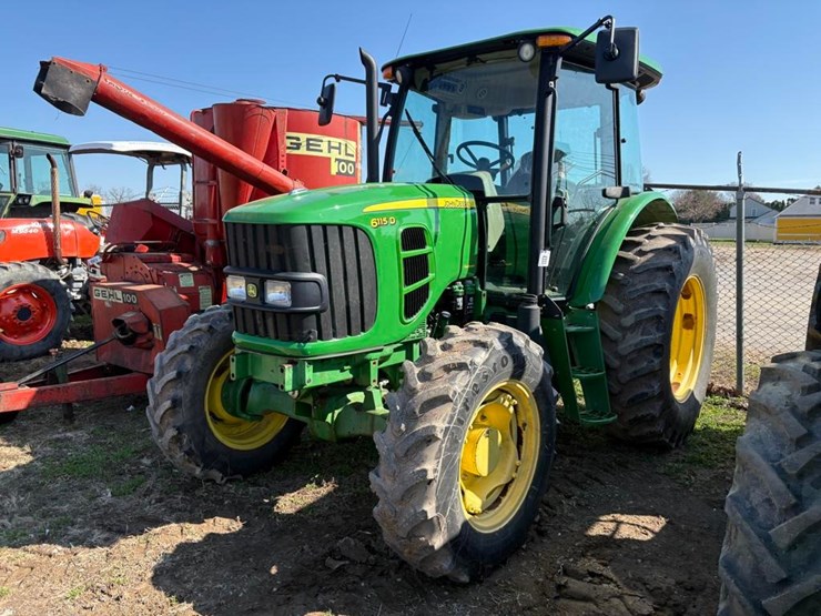 john-deere-6115d-image-1