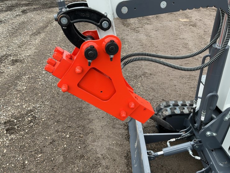 #1213-•-unused-2025-bttl12-excavator-image-25