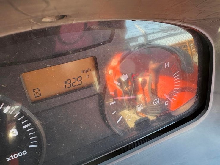 kubota-m9540-image-19