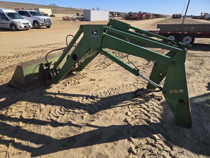 john-deere-260-image-4