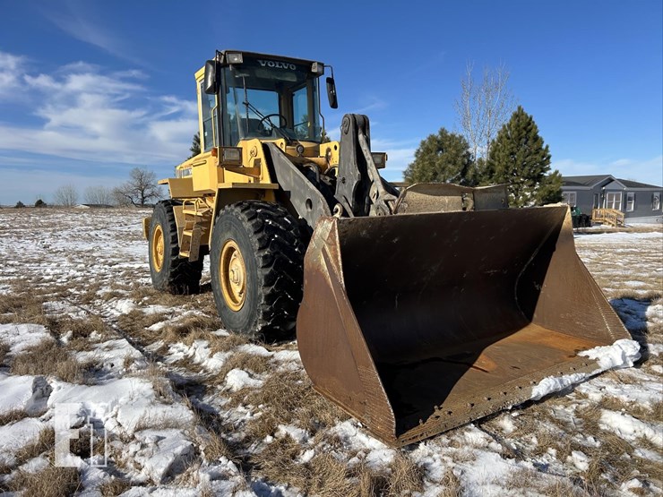 1997-volvo-l90c-image-3