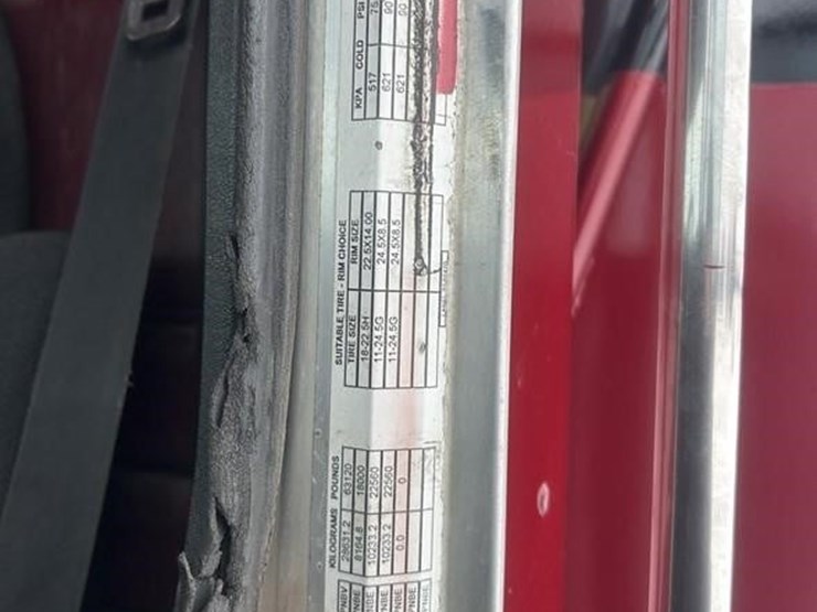 1997-peterbilt-357-image-44