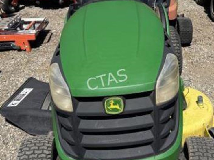 john-deere-d110-image-3