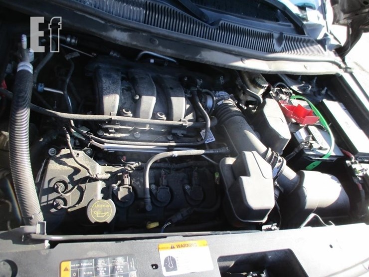 2014-ford-explorer-image-5