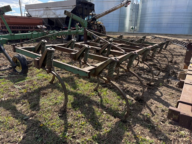 john-deere-1600-image-4