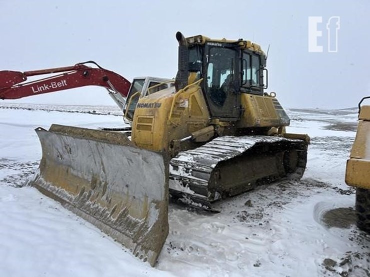 2017-komatsu-d61pxi-image-1