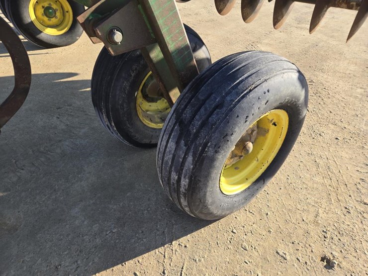 john-deere-510-image-8