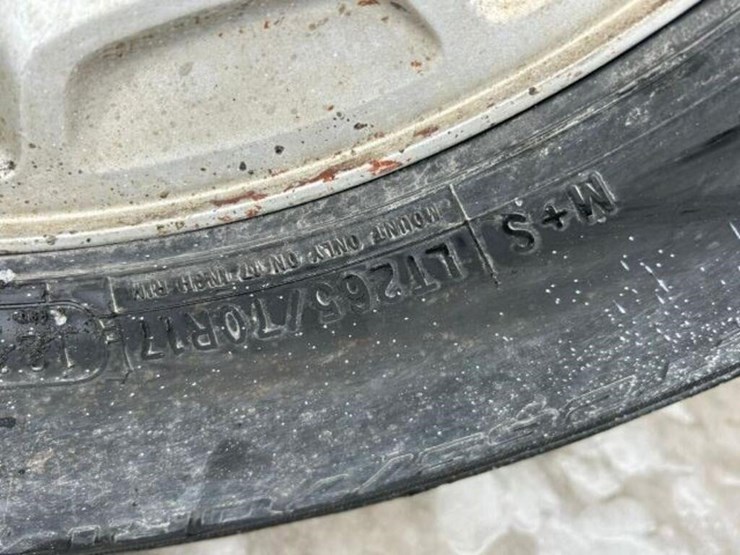 2011-ford-f350-image-74