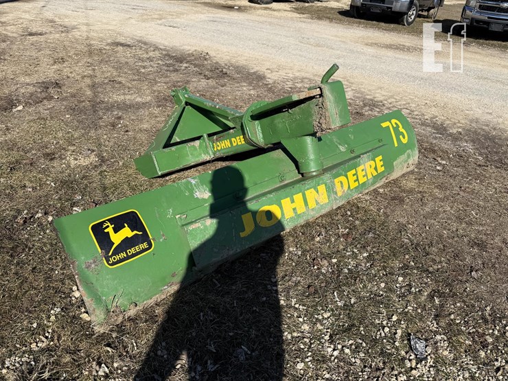 john-deere-73-image-5
