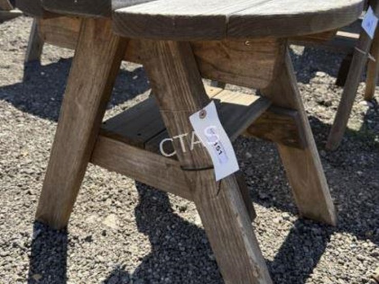 #151-•-wooden-circle-side-patio-table-image-1