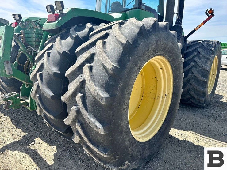 2000-john-deere-9400-image-27