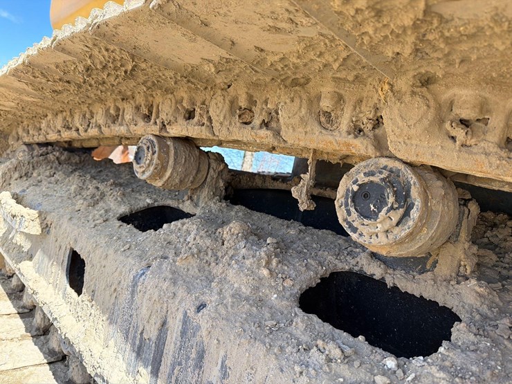 2020-deere-160g-image-12