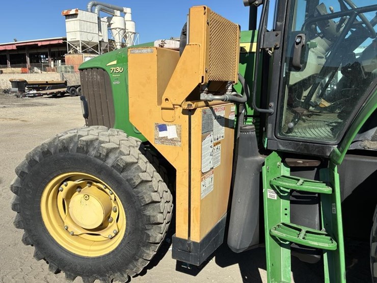 2005-john-deere-7130-image-9