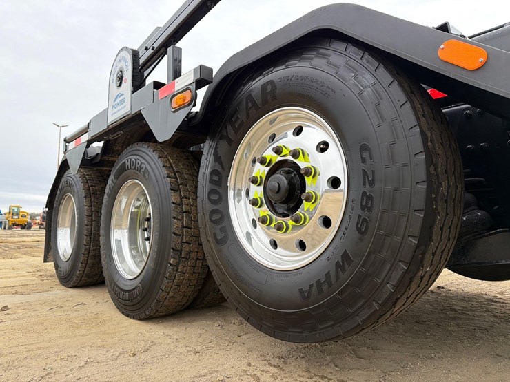 kenworth-t880-image-11