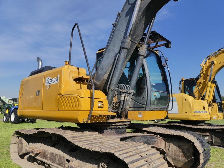 2012-deere-160g-image-9