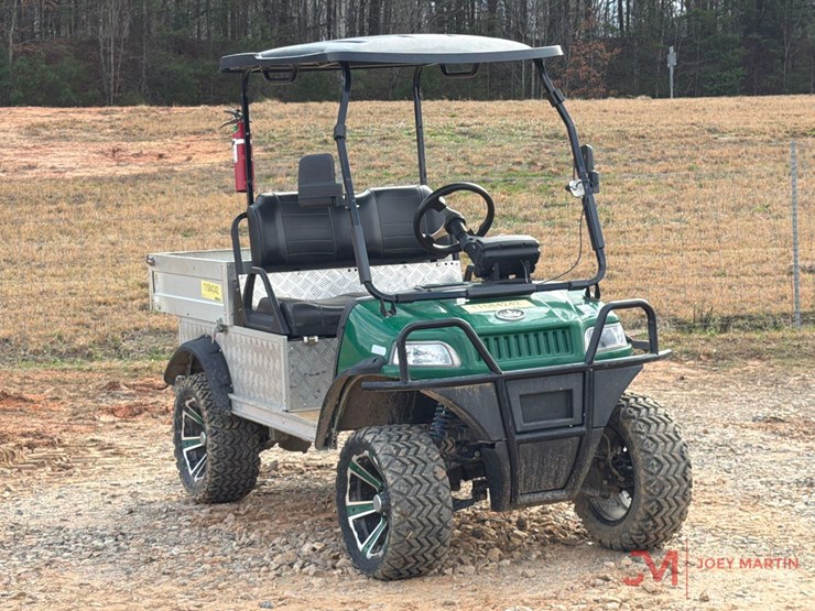 evolution-turfman-800-electric-golf-cart-image-1