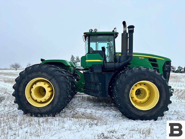 2011-john-deere-9530-image-7