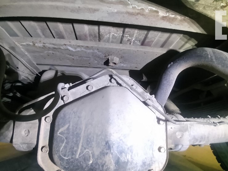 1990-chevrolet-3500-image-31