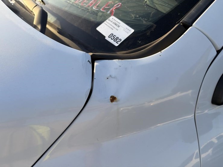 2016-dodge-2500-image-25