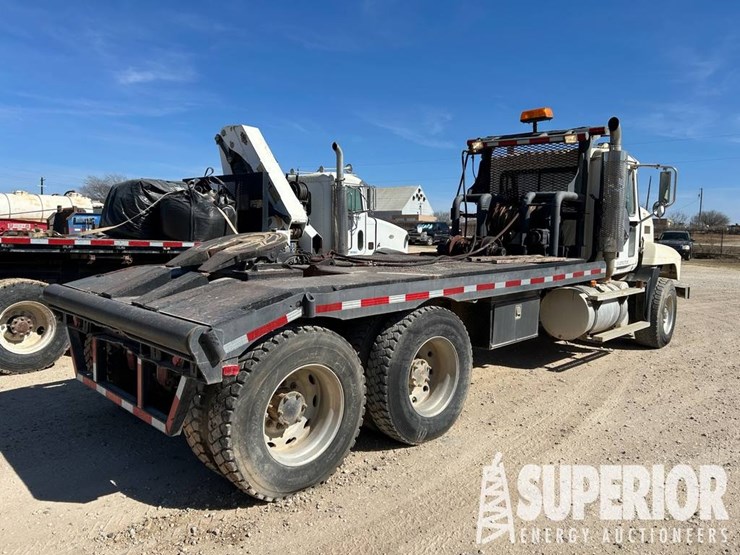 1999-mack-ch613-image-3