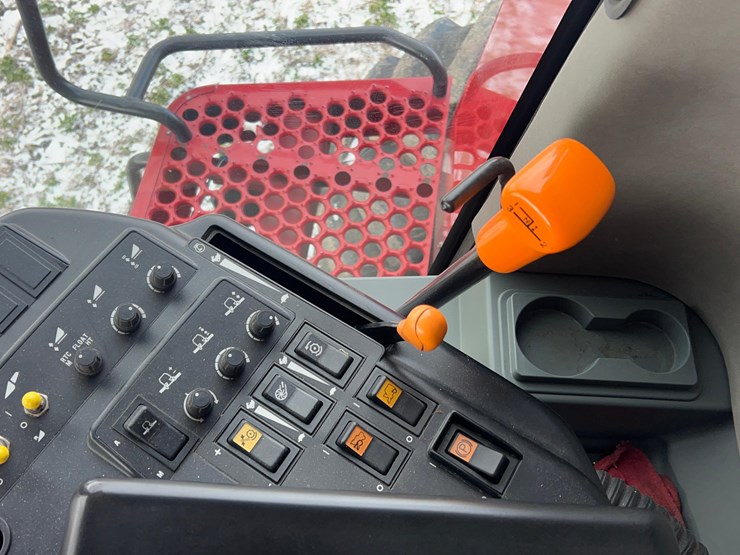 2008-case-ih-2577-image-67