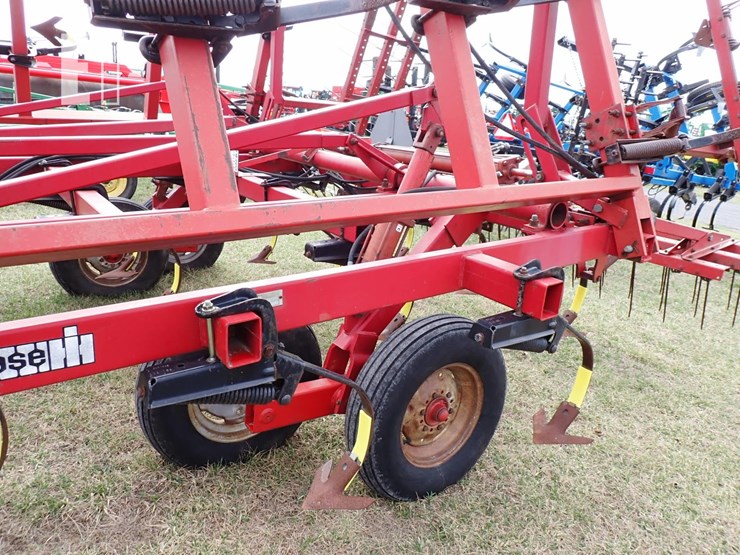 case-ih-4800-image-6