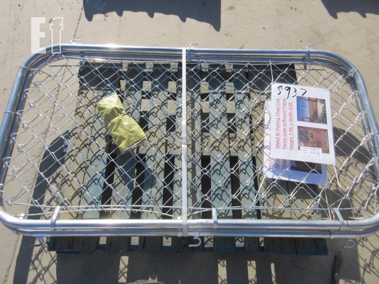 5.9'x6.6'-bi-parting-chain-link-gate-image-1