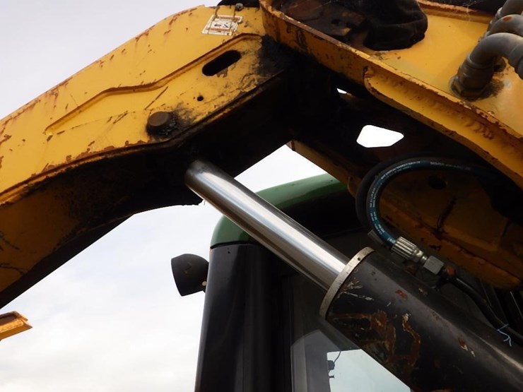 john-deere-6330-image-13