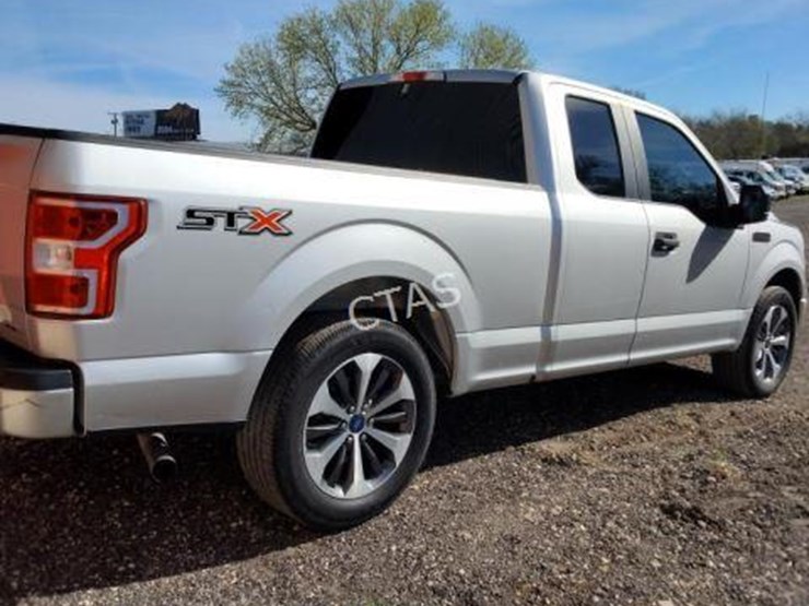 2019-ford-f150-image-24