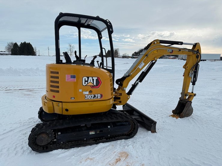caterpillar-302.7d-cr-image-3