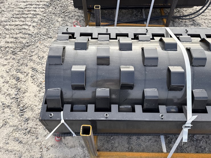 #2069-•-unused-giyi-cw70-skid-steer-compaction-wheel-ktysl260130-inv#-41996-image-9