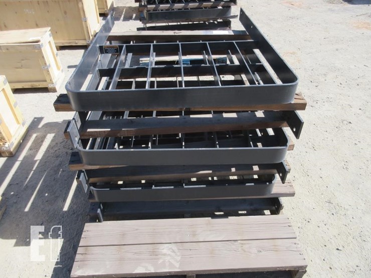 (6)-38"-fork-cages-image-2