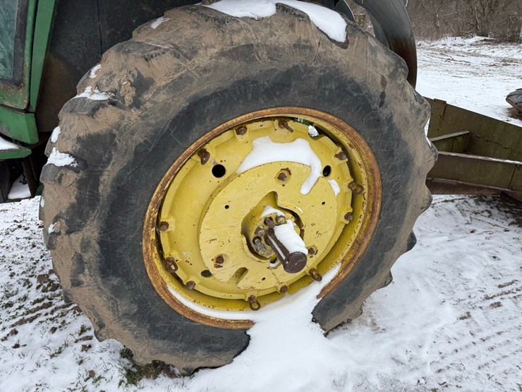 john-deere-4250-image-17