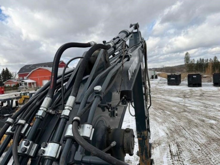 2023-hyundai-hx130a-lcr-image-32