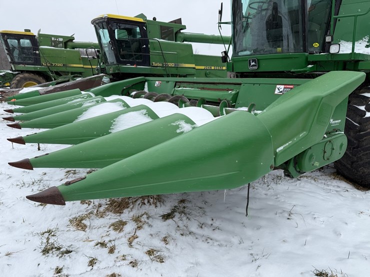 john-deere-642-image-1