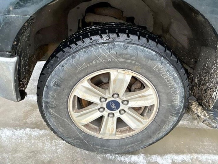 2016-ford-f150-xlt-image-48