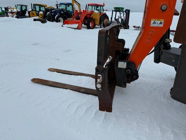 2008-jlg-g10-55a-image-22