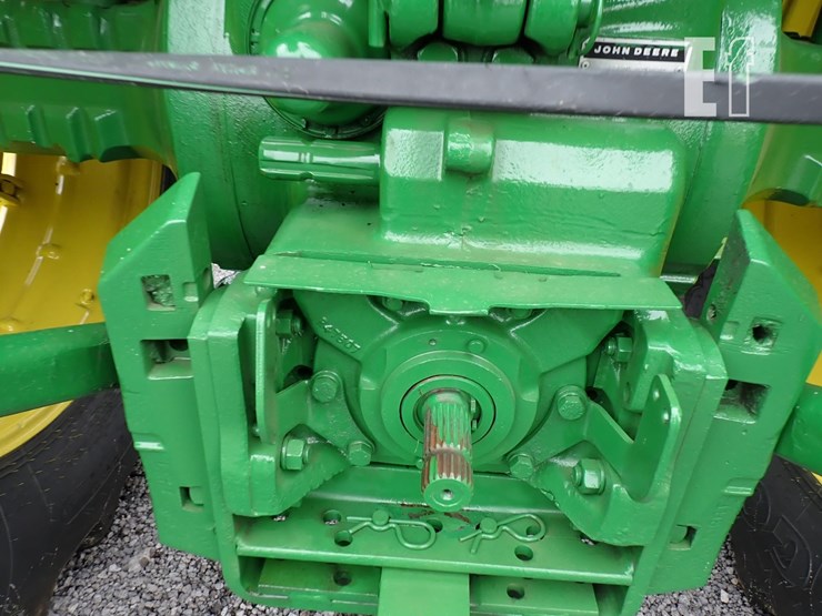 john-deere-4240-image-9