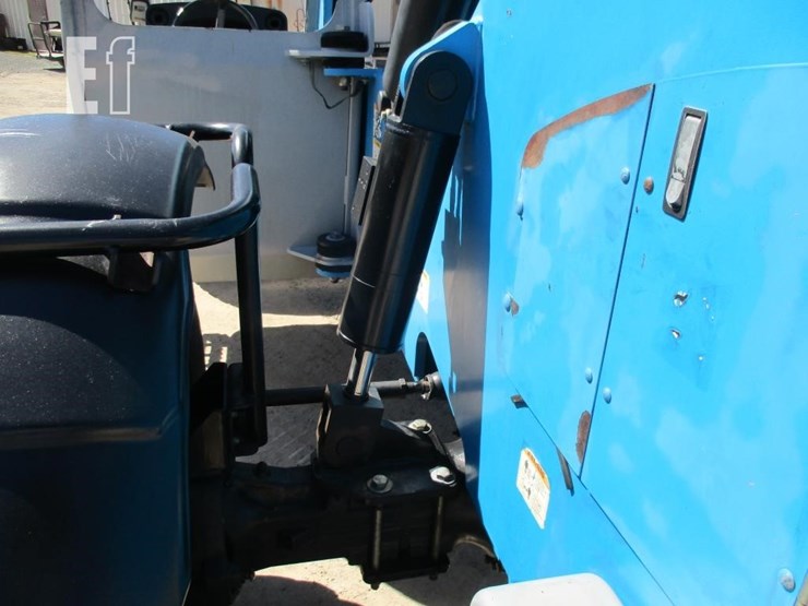 2007-genie-gth1056-image-17